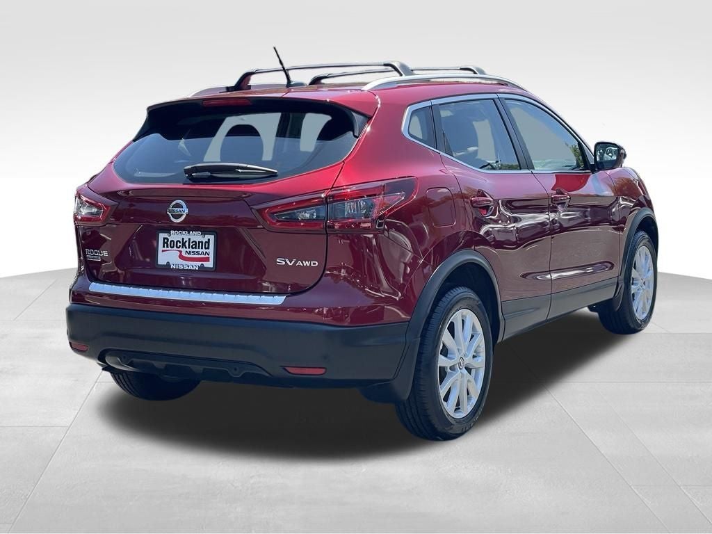 2022 Nissan Rogue Sport SV