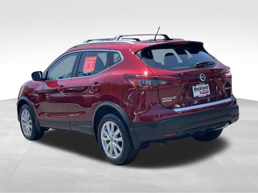 2022 Nissan Rogue Sport SV
