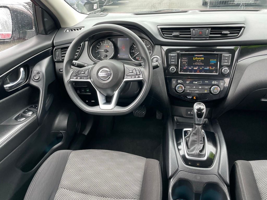 2020 Nissan Rogue Sport SV