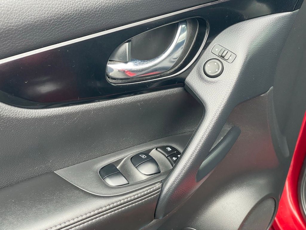 2020 Nissan Rogue Sport SV