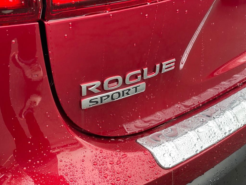 2020 Nissan Rogue Sport SV