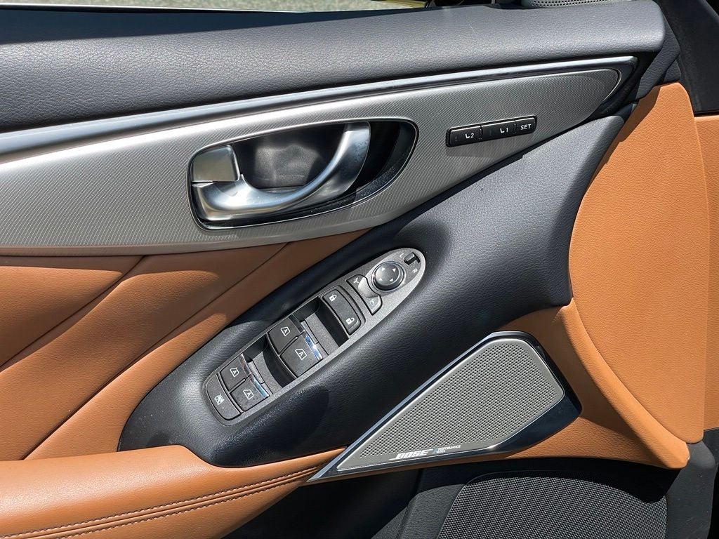 2023 INFINITI Q50 LUXE