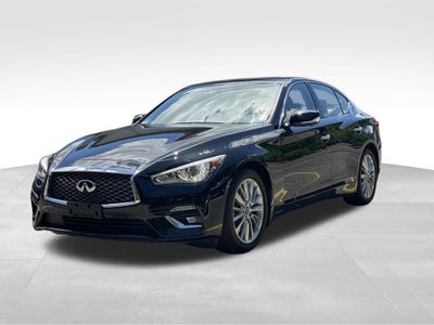 2023 INFINITI Q50 LUXE