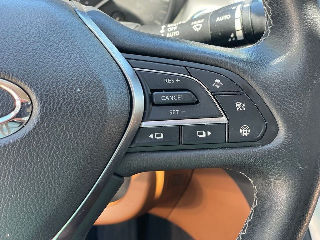 2023 INFINITI Q50 LUXE