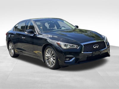 2023 INFINITI Q50 LUXE