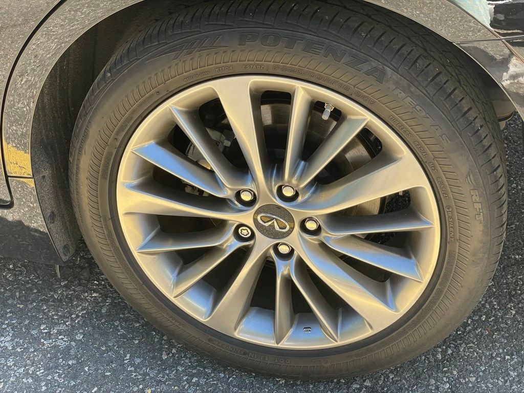2023 INFINITI Q50 LUXE