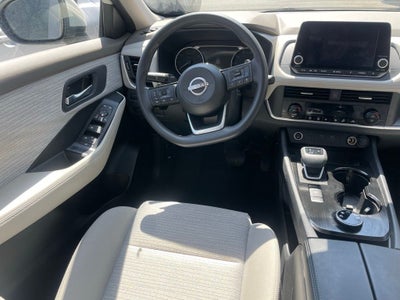 2023 Nissan Rogue SV with Cloth Seating