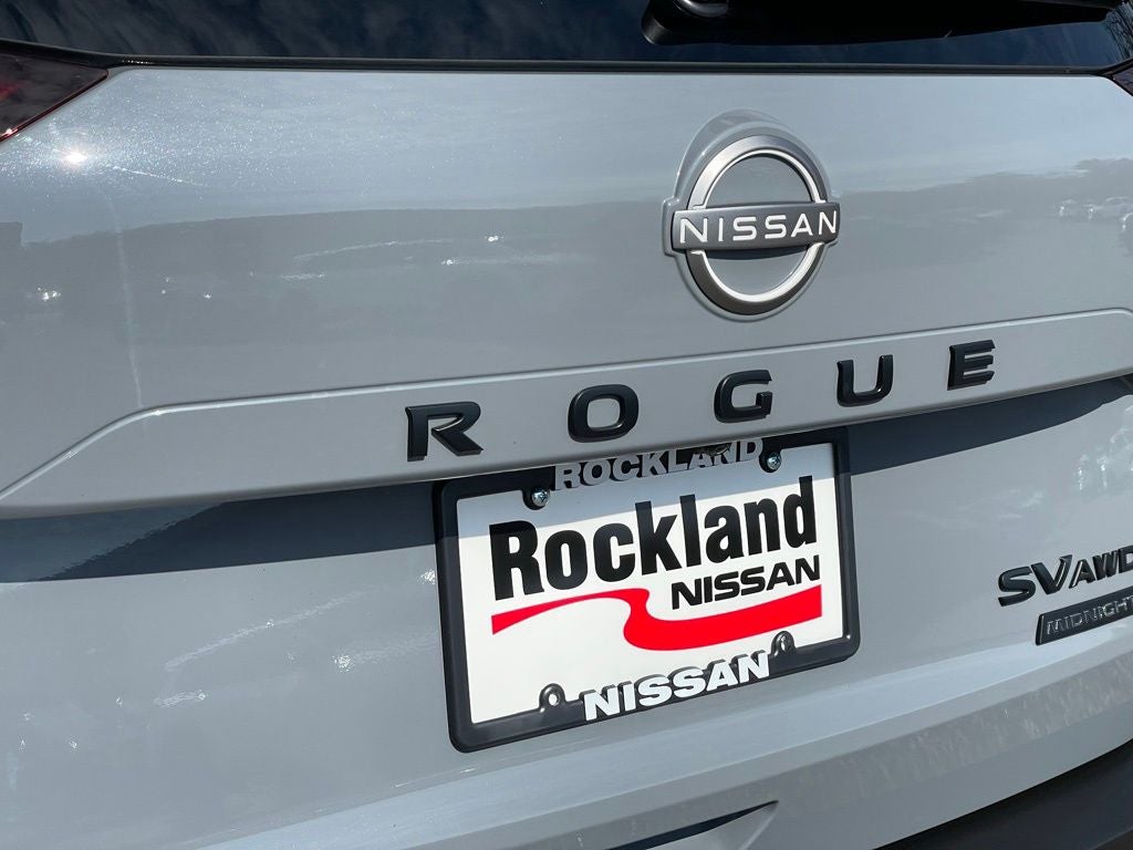 2023 Nissan Rogue SV Midnight Premium