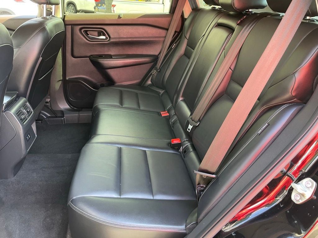 2023 Nissan Rogue SV Midnight & Premium Pkgs