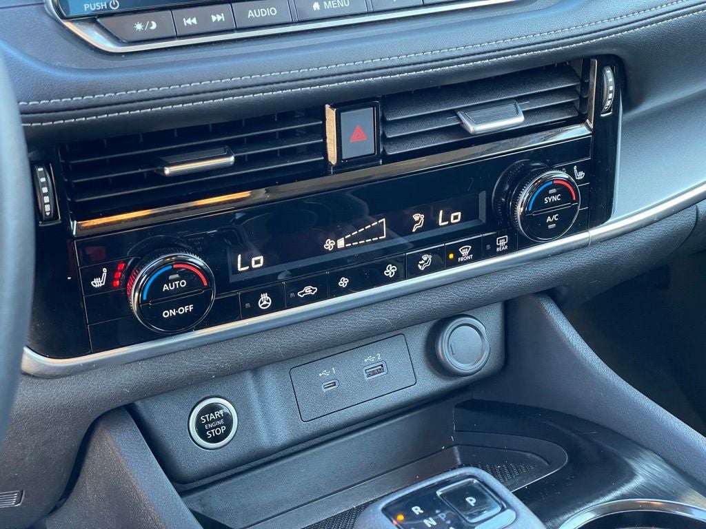 2023 Nissan Rogue SV Premium Package