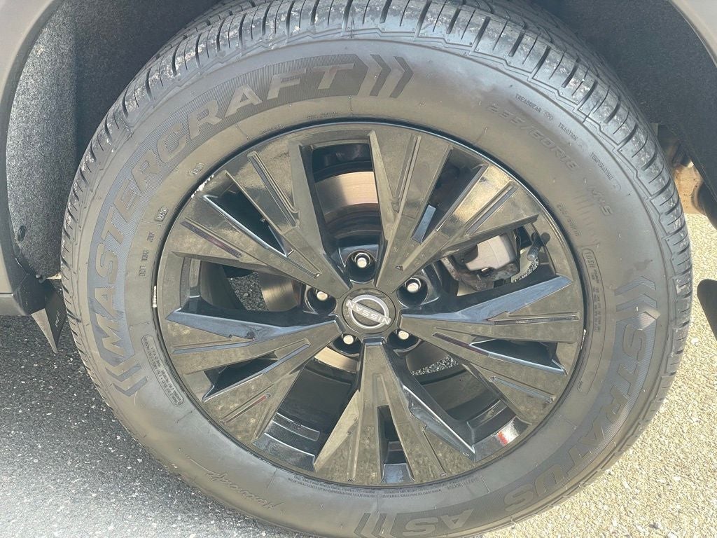 2023 Nissan Rogue SV Midnight Premium
