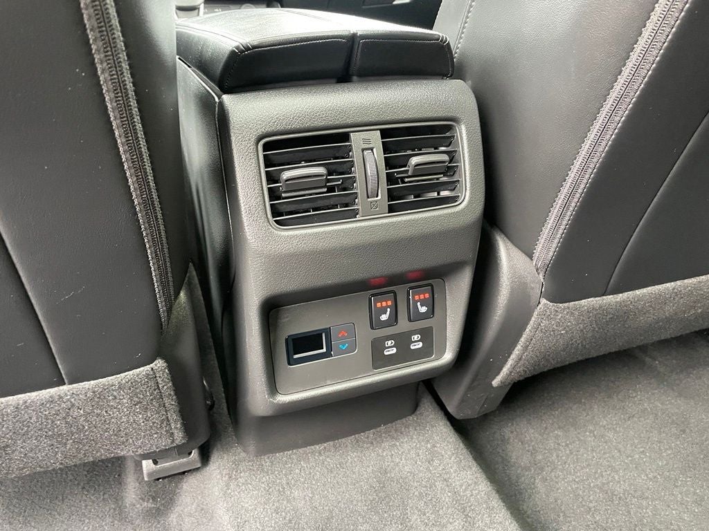2024 Nissan Rogue Platinum