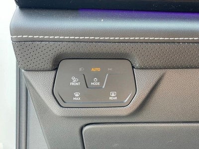 2024 Volkswagen Atlas Cross Sport 2.0T SEL R-Line
