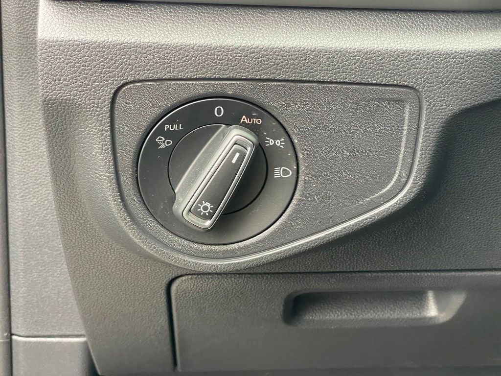2023 Volkswagen Atlas 3.6L V6 SEL Premium R-Line