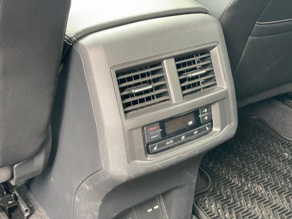 2023 Volkswagen Atlas 3.6L V6 SEL Premium R-Line