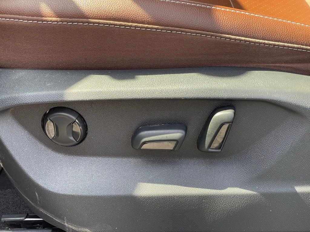 2022 Volkswagen Atlas 2.0T SE w/Technology