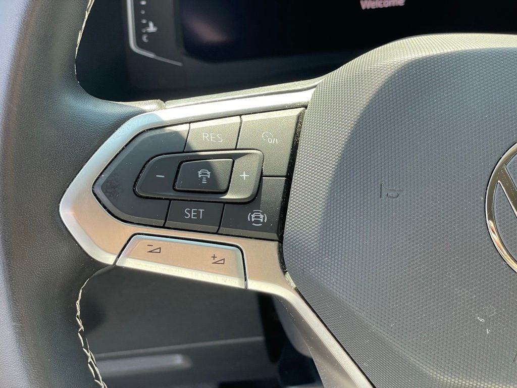 2022 Volkswagen Atlas 2.0T SE w/Technology