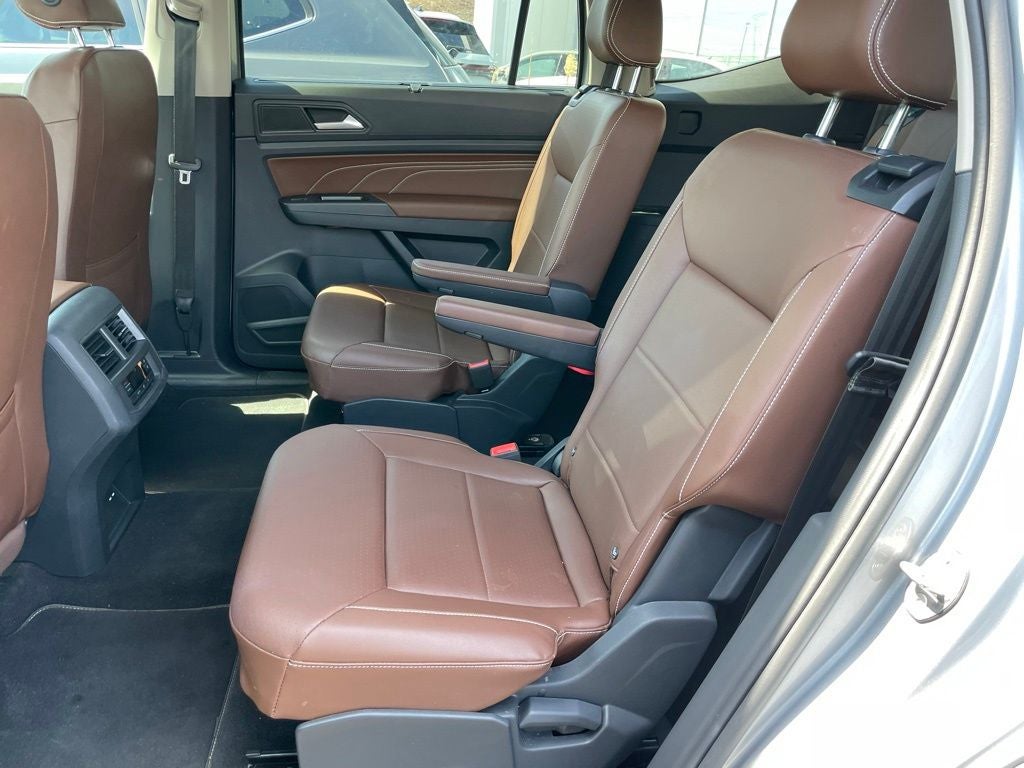 2022 Volkswagen Atlas 2.0T SE w/Technology