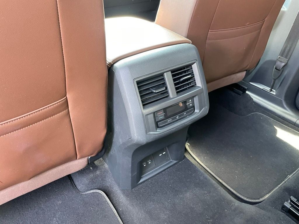 2022 Volkswagen Atlas 2.0T SE w/Technology