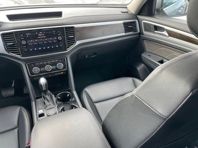 2022 Volkswagen Atlas 3.6L V6 SE w/Technology