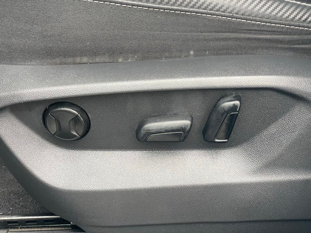 2022 Volkswagen Atlas Cross Sport 2.0T SE