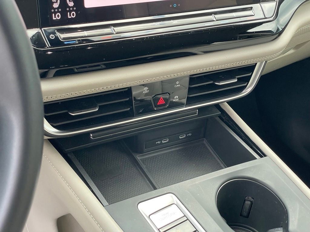 2024 Volkswagen Atlas 2.0T SE