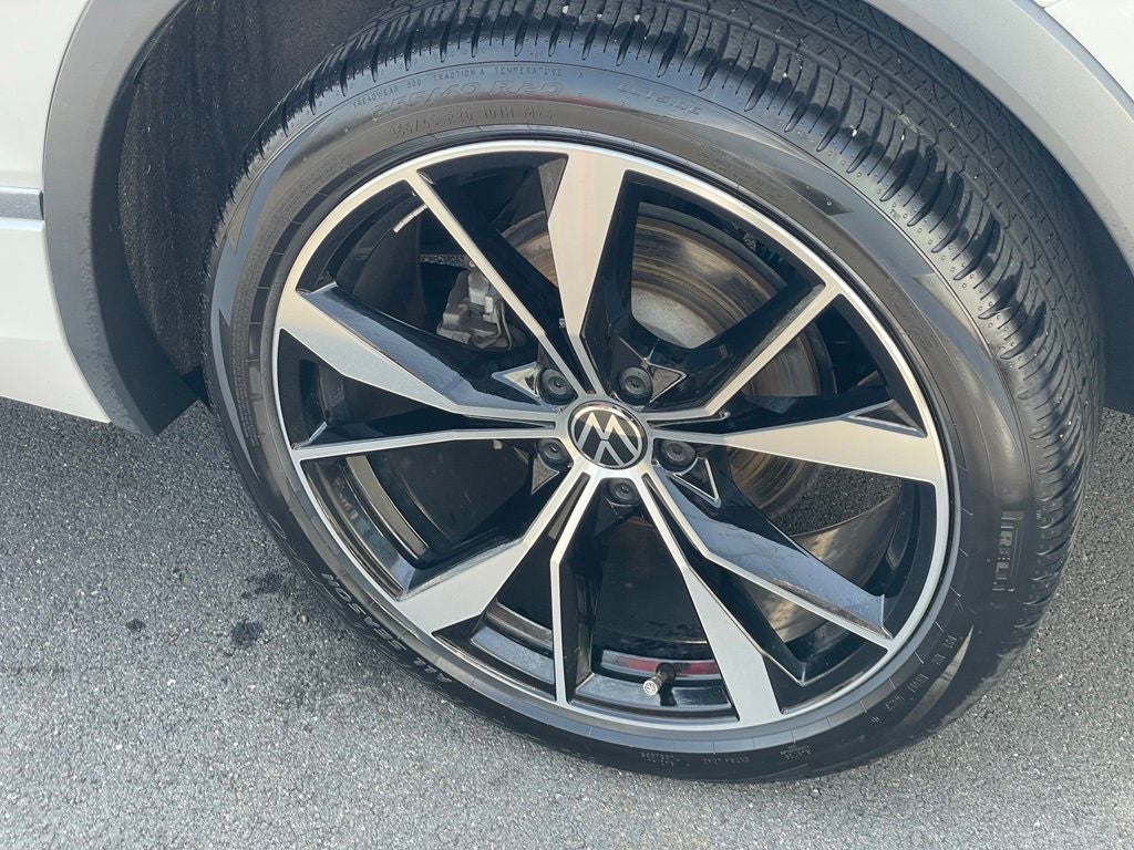 2024 Volkswagen Tiguan 2.0T SEL R-Line