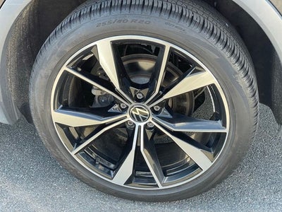 2023 Volkswagen Tiguan 2.0T SEL R-Line
