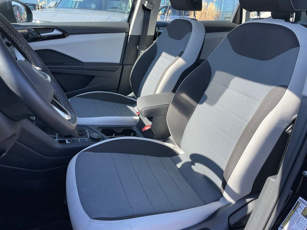 2025 Volkswagen Taos 1.5T S