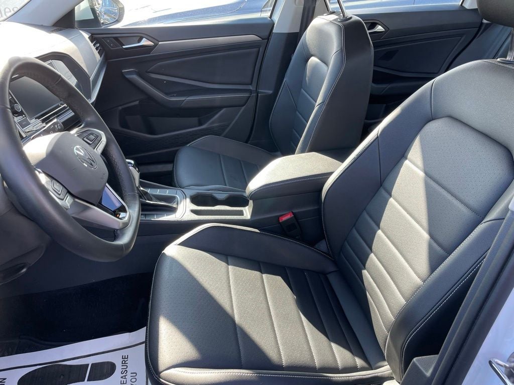 2023 Volkswagen Jetta 1.5T SE