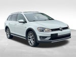 2017 Volkswagen Golf Alltrack 4Motion