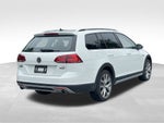 2017 Volkswagen Golf Alltrack 4Motion