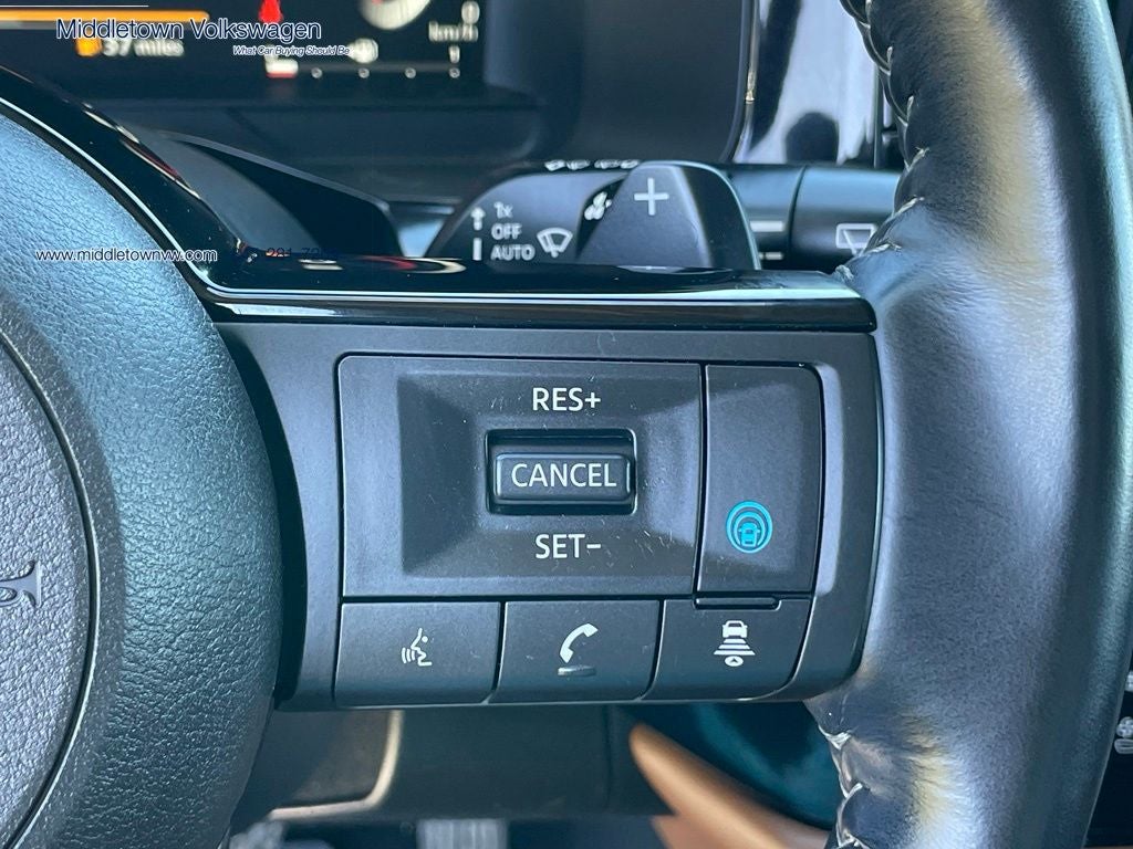 2023 Nissan Pathfinder Platinum