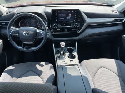 2020 Toyota Highlander LE