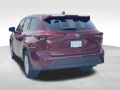 2020 Toyota Highlander LE