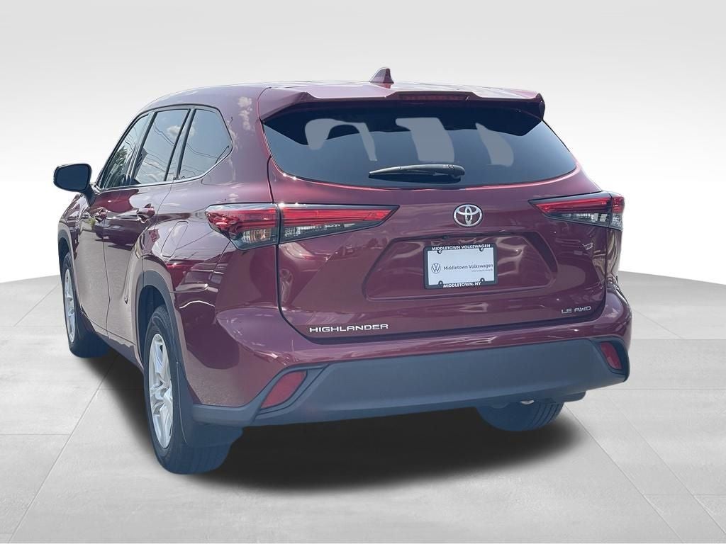 2020 Toyota Highlander LE