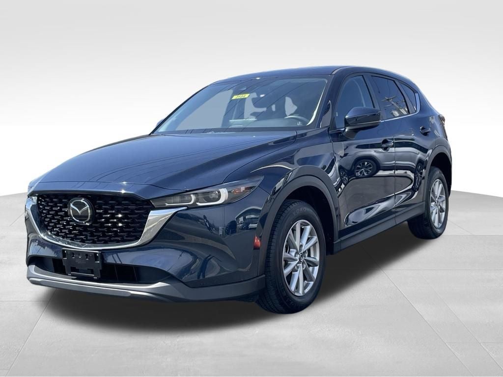 2023 Mazda CX-5 S Select Package Auto AWD's photo