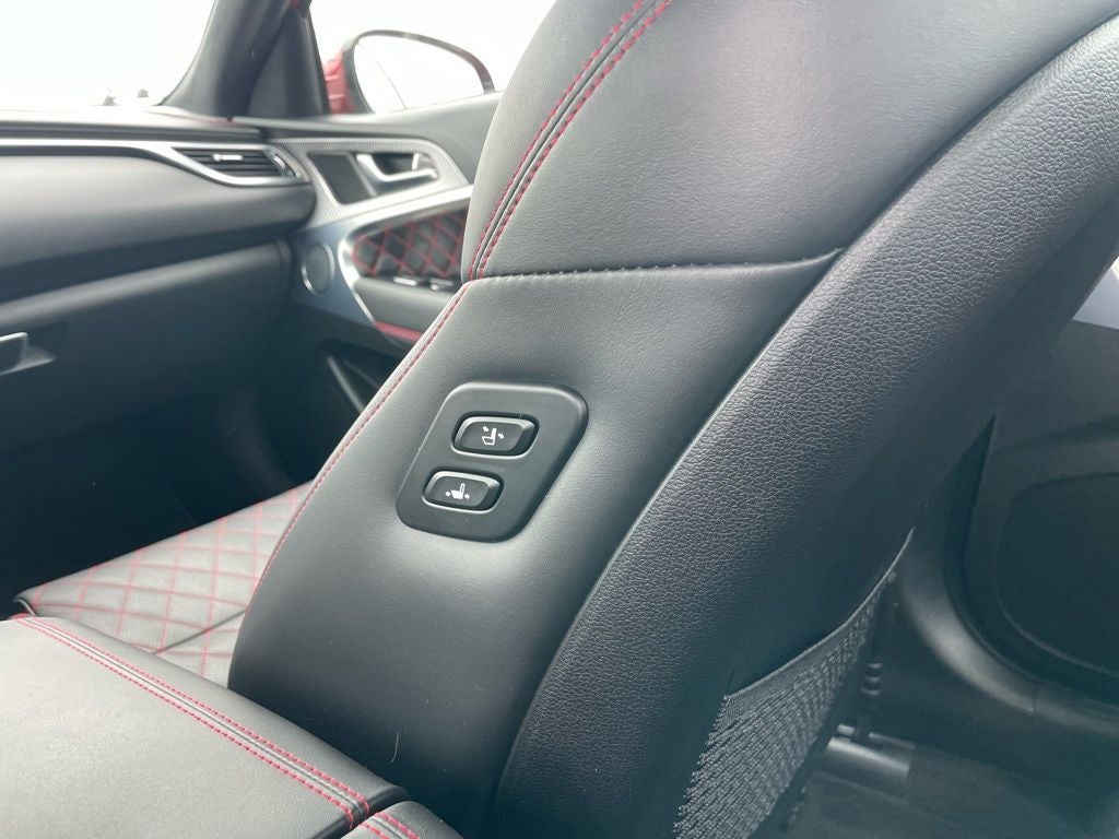 2023 Genesis G70 3.3T