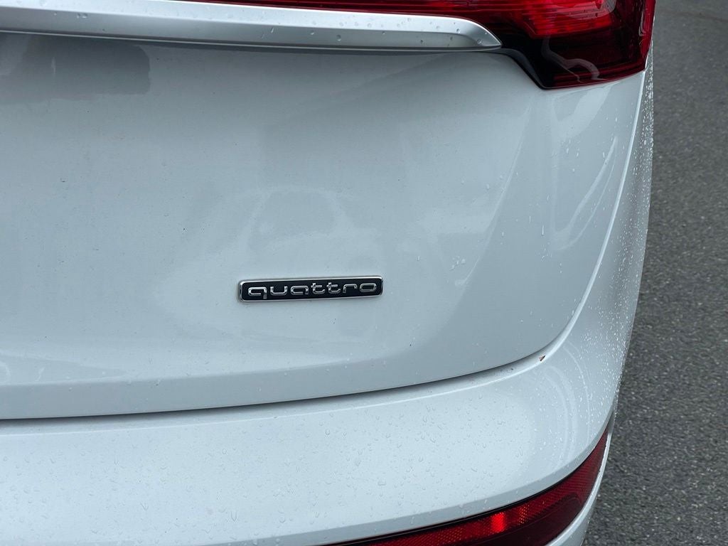 2023 Audi Q5 45 S line Premium quattro