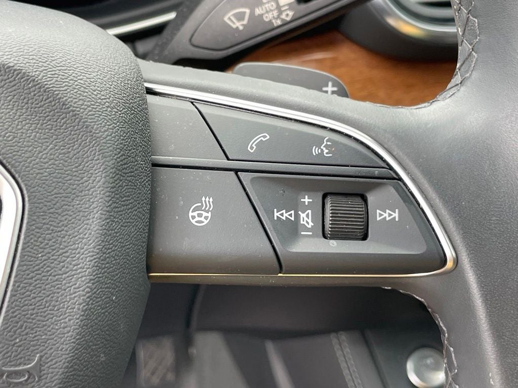 2023 Audi Q5 45 S line Premium quattro