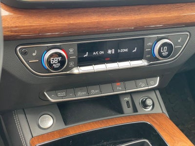 2023 Audi Q5 45 S line Premium quattro