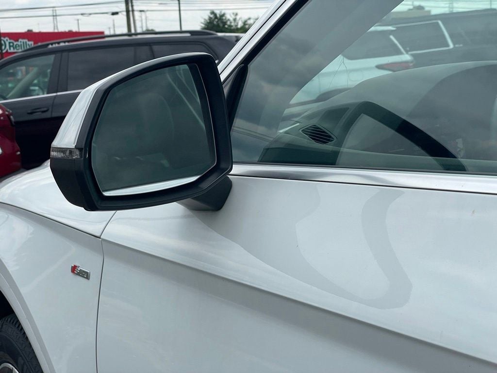 2023 Audi Q5 45 S line Premium quattro