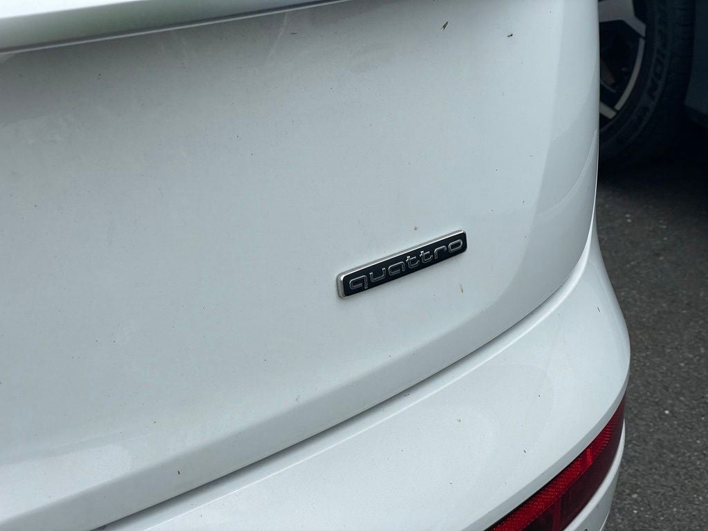 2023 Audi Q5 45 S line Premium quattro