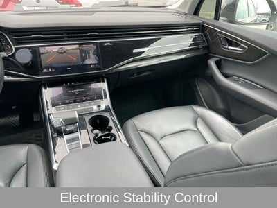 2022 Audi Q7 55 Premium Plus