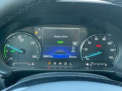 2022 Ford Escape Hybrid SEL
