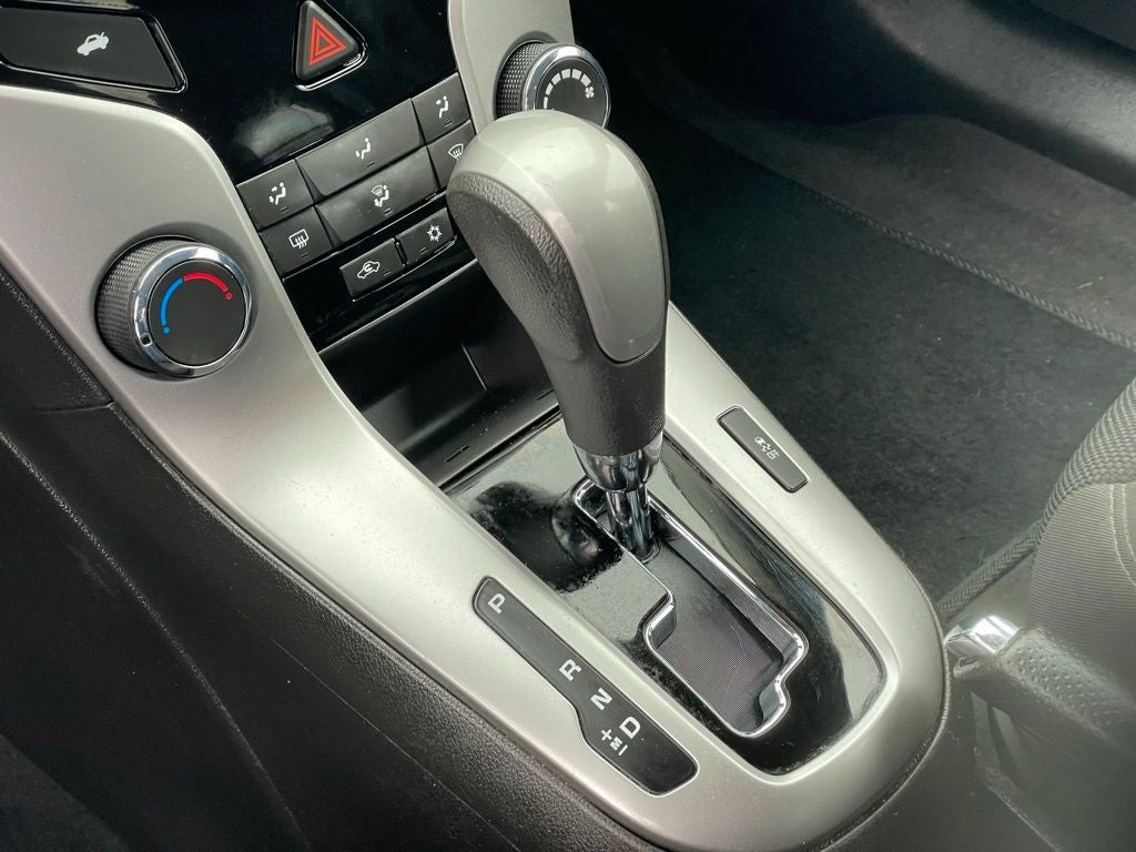 2015 Chevrolet Cruze 1LT