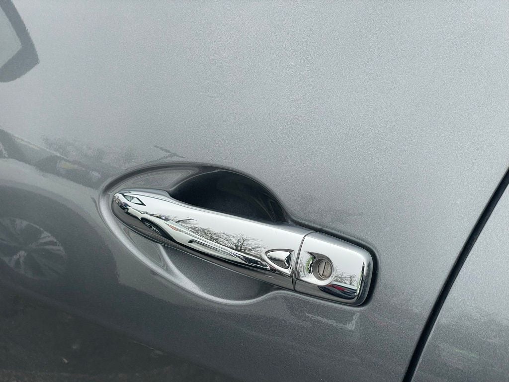 2022 Nissan Maxima Platinum