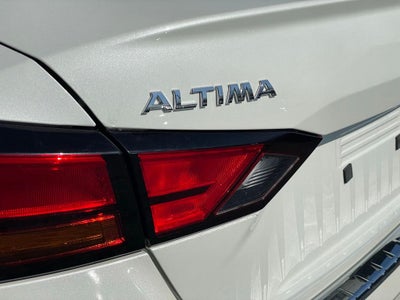 2022 Nissan Altima 2.5 SV