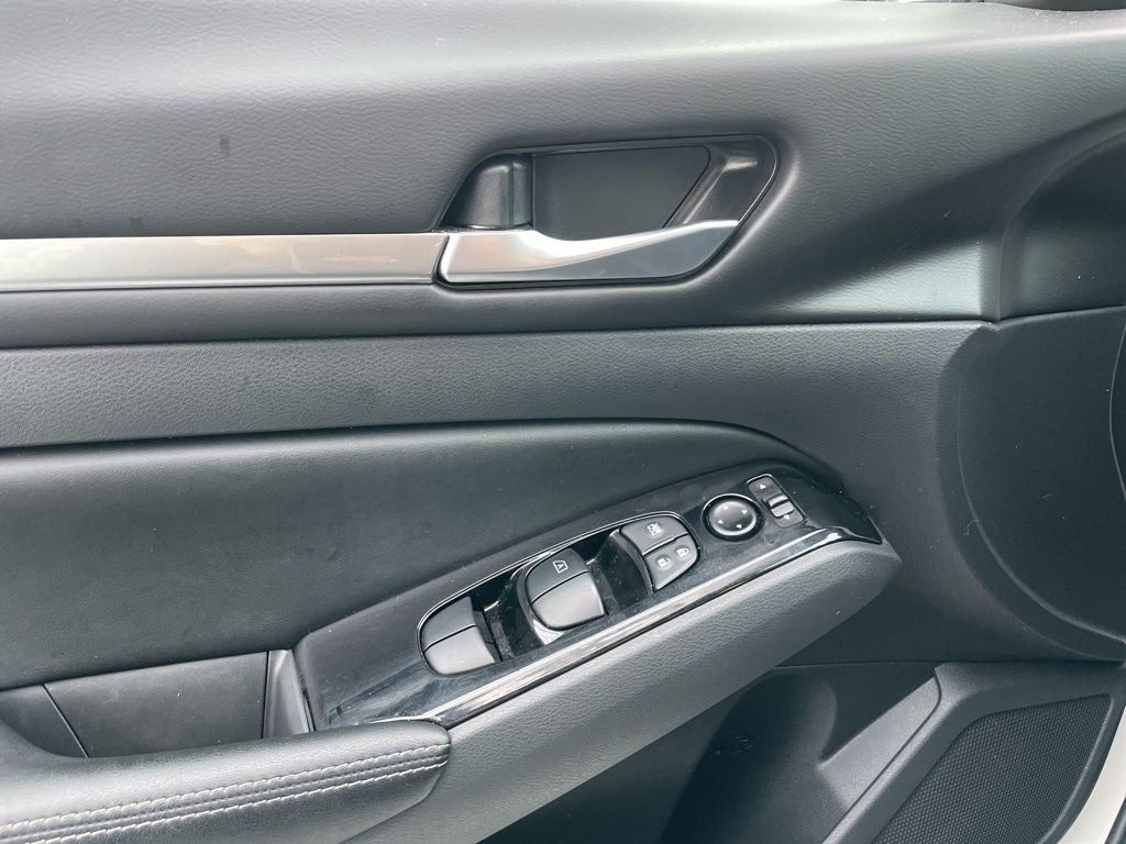 2025 Nissan Altima 2.5 SL