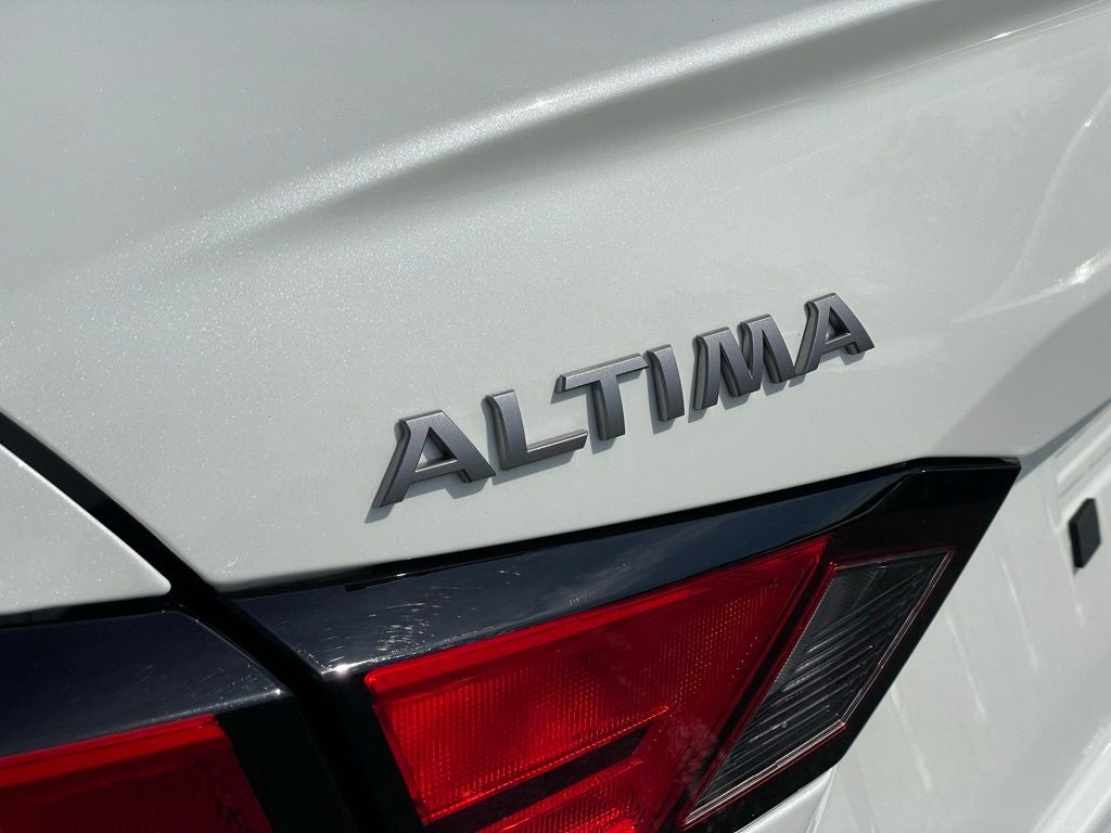 2025 Nissan Altima 2.5 SL